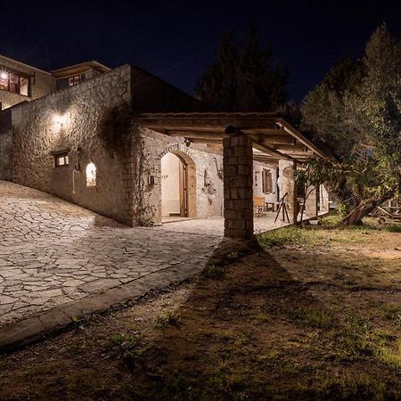 Vafias Villa - Tranquil Location, Ideal For Large Groups, By Zantewize Литакия Экстерьер фото