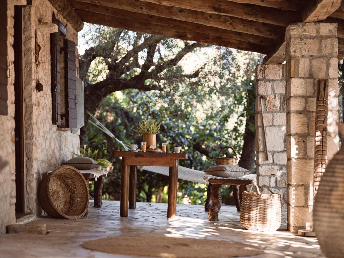 Vafias Villa - Tranquil Location, Ideal For Large Groups, By Zantewize Литакия Экстерьер фото