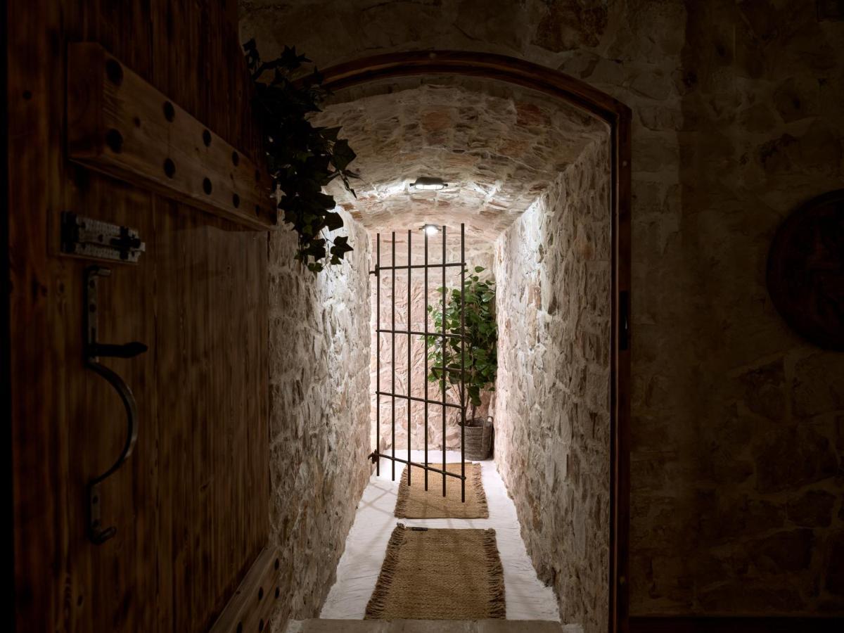 Vafias Villa - Tranquil Location, Ideal For Large Groups, By Zantewize Литакия Экстерьер фото
